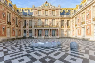 zamok vo versailles