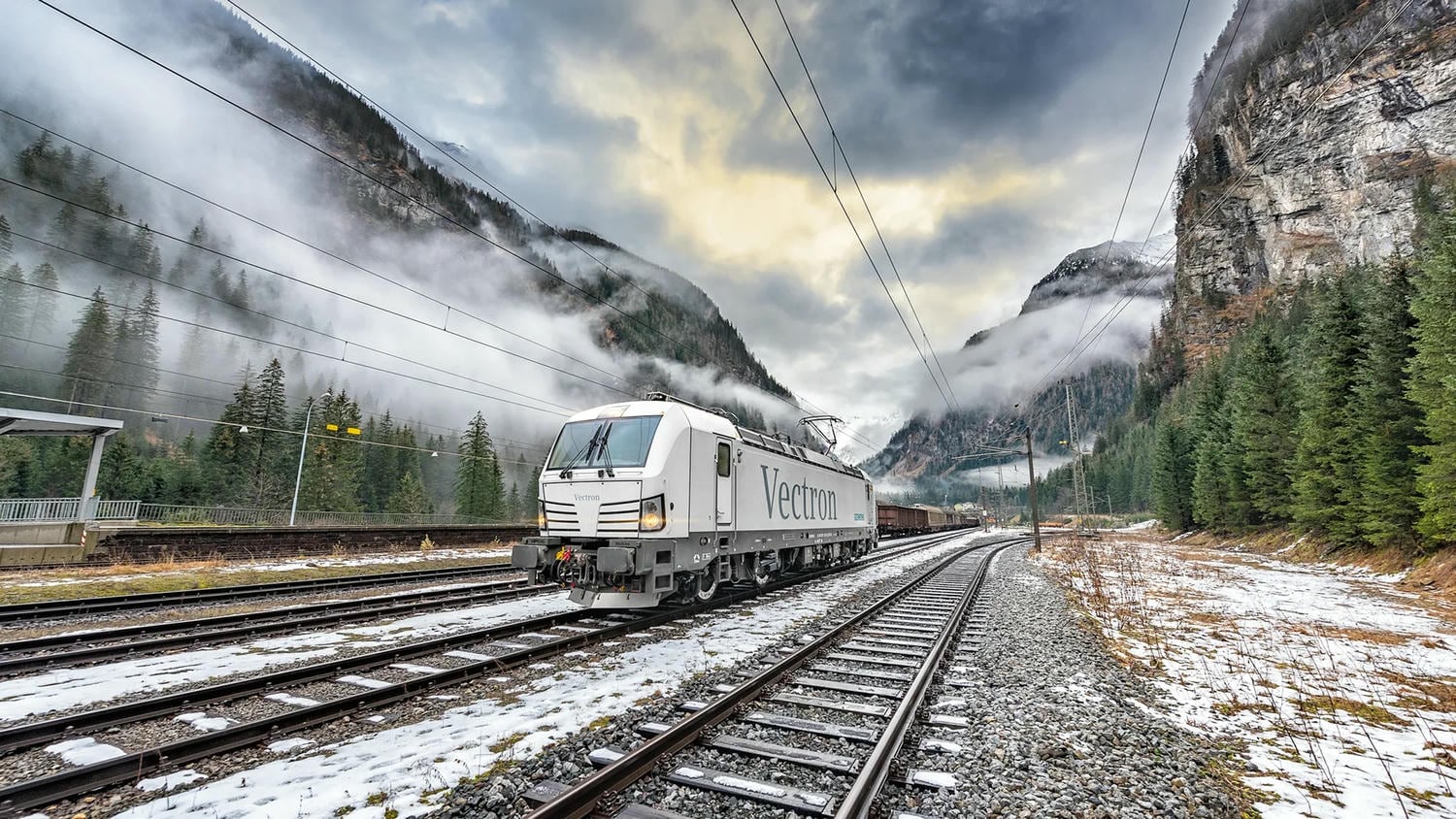 ZSSK nasadí rušne Siemens Vectron